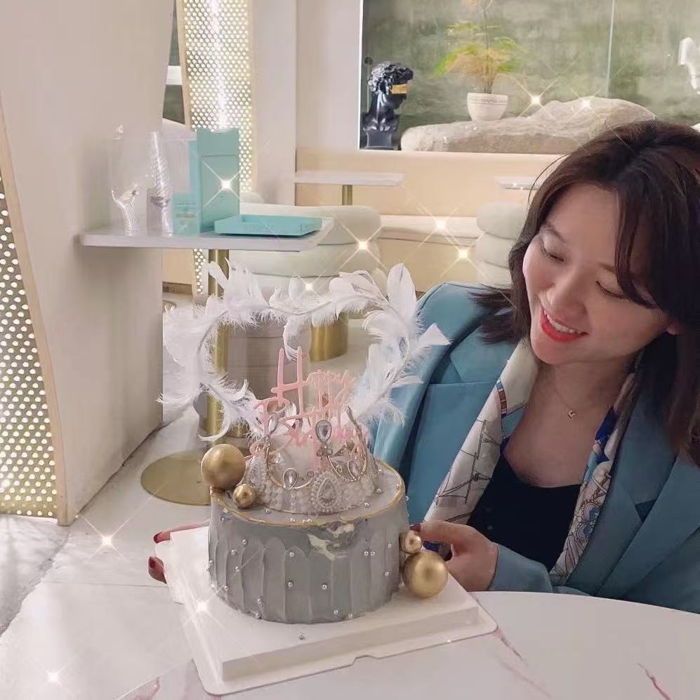 吴婷